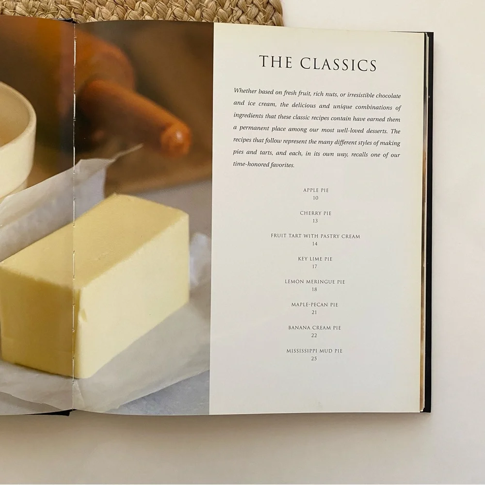 WILLIAMS-SONOMA Pie & Tart Cookbook